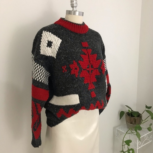 Vintage Chunky Geometric Grey White and Red Mock Turtleneck Sweater - Picture 1 of 8